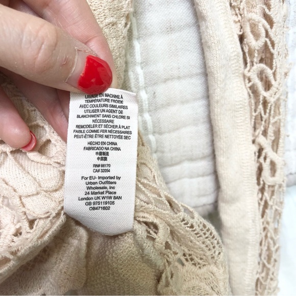 Free people crochet lace top with split back - Picture 13 of 13